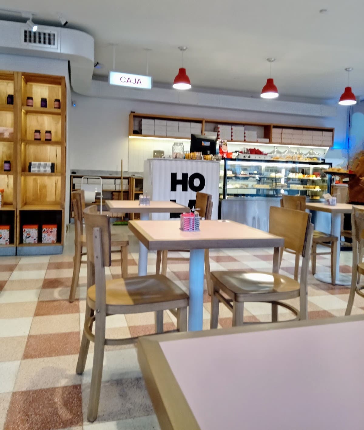 Nucha Bakery