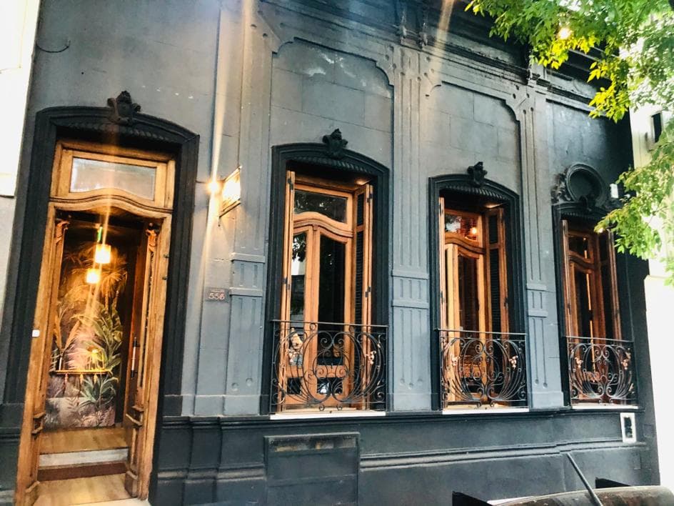 Rosé Restaurant Bar