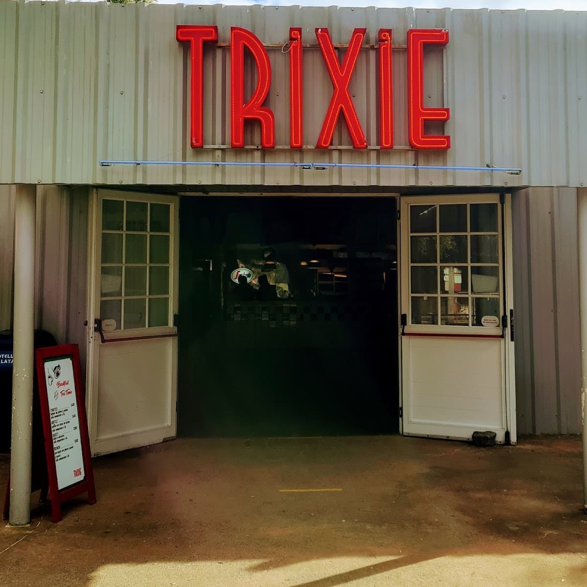 TRIXIE Temaiken