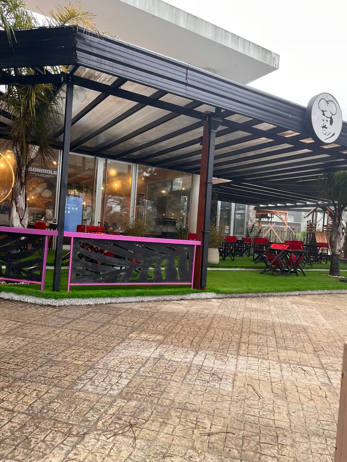 La Primavera Cafe